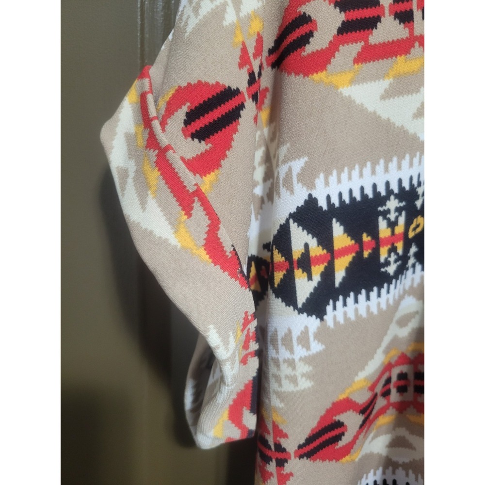 CATO Womens Large Aztec Tribal Print Hi Low Top Light Knit Southwestern Boho - Picture 7 of 12
